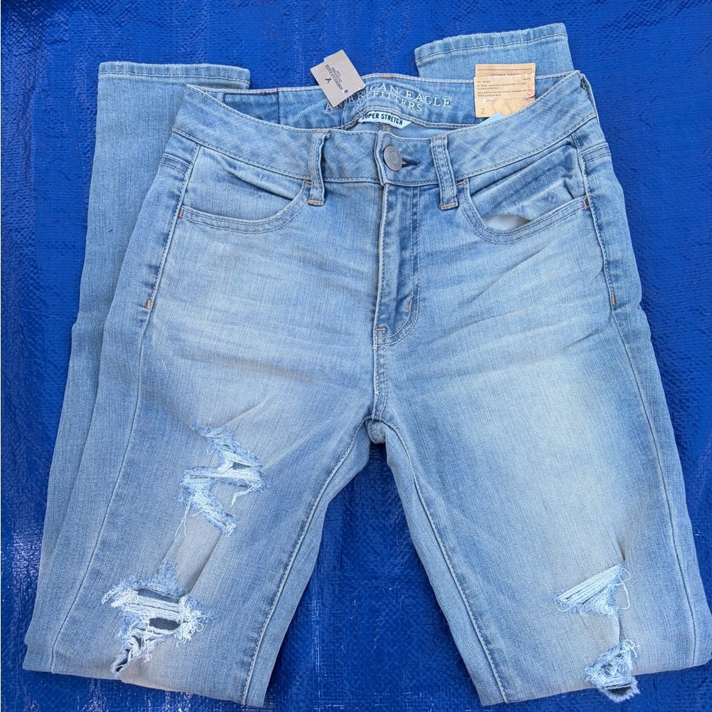 NWT 2 American Eagle Outfitters Light Blue Ripped Skinny Jeans